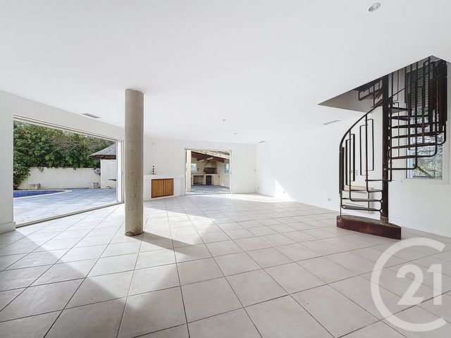 Maison à vendre - 5 pièces - 191 m2 - Montbazin - 34 - LANGUEDOC-ROUSSILLON