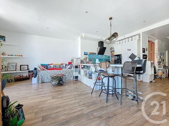 Afficher la photo en grand Appartement T4 à vendre - 4 pièces - 102,72 m2 - Sete - 34 - LANGUEDOC-ROUSSILLON