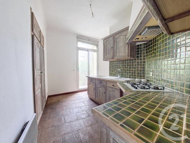 Afficher la photo en grand Appartement F4 à vendre - 5 pièces - 106,04 m2 - Sete - 34 - LANGUEDOC-ROUSSILLON