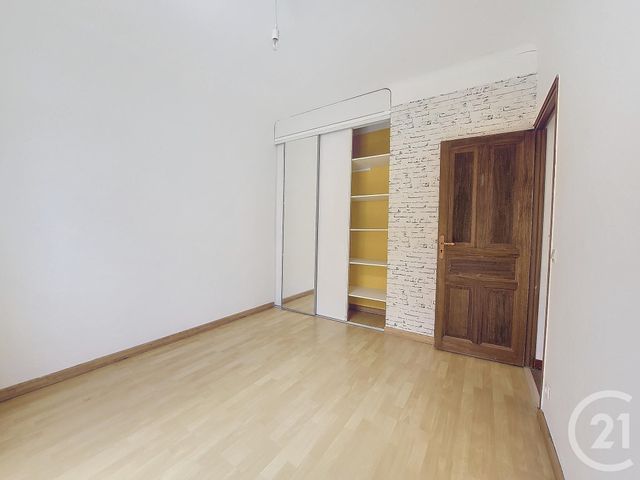 Afficher la photo en grand Appartement F4 à vendre - 5 pièces - 106,04 m2 - Sete - 34 - LANGUEDOC-ROUSSILLON