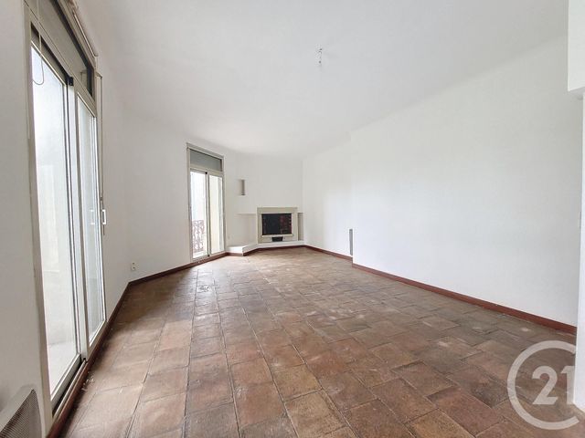 Afficher la photo en grand Appartement F4 à vendre - 5 pièces - 106,04 m2 - Sete - 34 - LANGUEDOC-ROUSSILLON