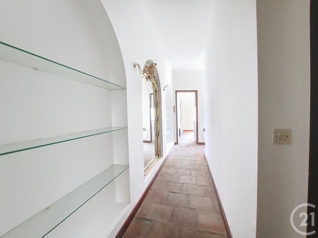 Afficher la photo en grand Appartement F4 à vendre - 5 pièces - 106,04 m2 - Sete - 34 - LANGUEDOC-ROUSSILLON
