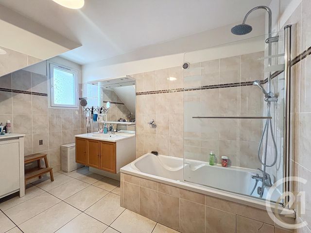 Appartement F4 à vendre - 4 pièces - 95,31 m2 - Frontignan - 34 - LANGUEDOC-ROUSSILLON