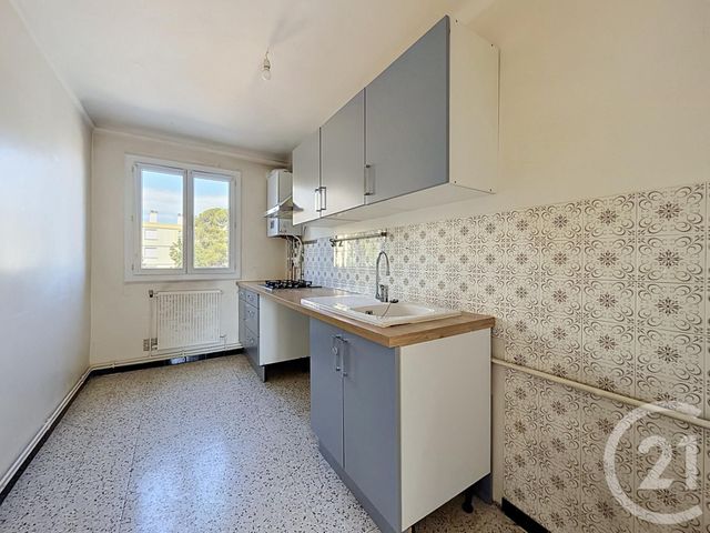 Appartement F3 &agrave; vendre - 3 pi&egrave;ces - 61,42 m2 - Sete - 34 - LANGUEDOC-ROUSSILLON