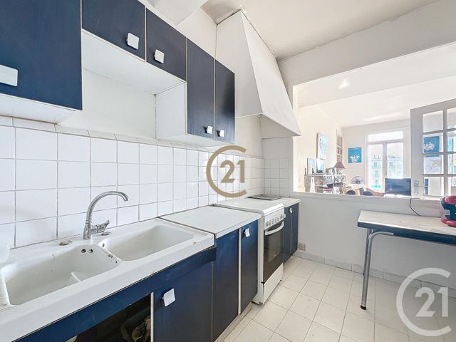Afficher la photo en grand Appartement à vendre - 5 pièces - 143 m2 - Sete - 34 - LANGUEDOC-ROUSSILLON