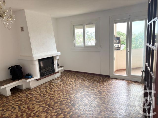 Afficher la photo en grand Appartement F4 à vendre - 5 pièces - 82,52 m2 - Sete - 34 - LANGUEDOC-ROUSSILLON