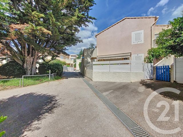 Afficher la photo en grand Appartement F2 à vendre - 2 pièces - 30,71 m2 - Sete - 34 - LANGUEDOC-ROUSSILLON