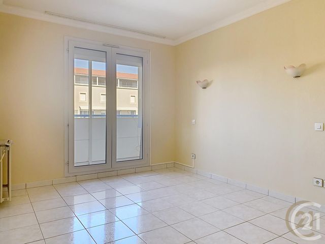 Appartement T3 &agrave; vendre - 3 pi&egrave;ces - 74 m2 - Sete - 34 - LANGUEDOC-ROUSSILLON