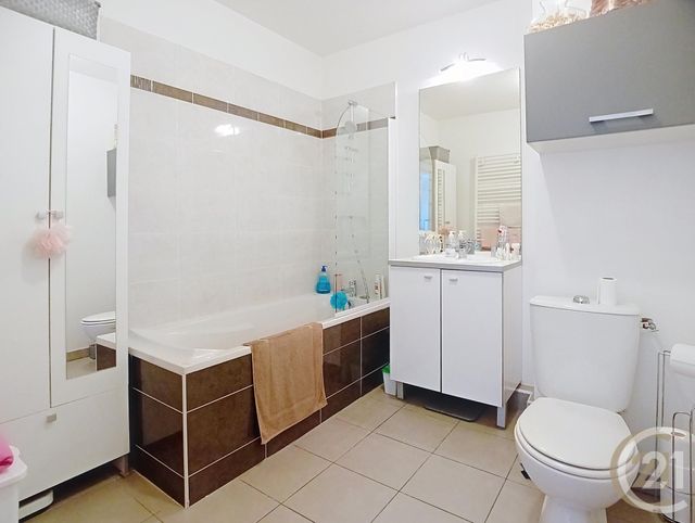 Appartement T2 à vendre - 2 pièces - 47,35 m2 - Sete - 34 - LANGUEDOC-ROUSSILLON