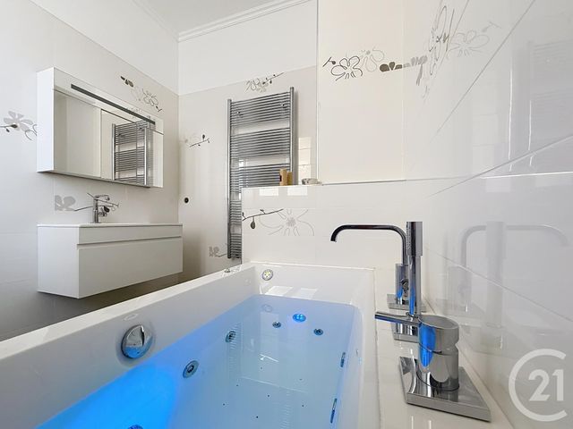 Appartement F4 à vendre - 4 pièces - 113,74 m2 - Sete - 34 - LANGUEDOC-ROUSSILLON