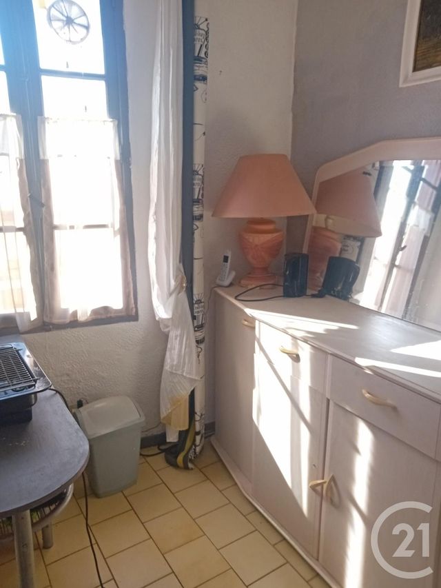 Afficher la photo en grand Appartement T1 à vendre - 1 pièce - 24 m2 - Sete - 34 - LANGUEDOC-ROUSSILLON