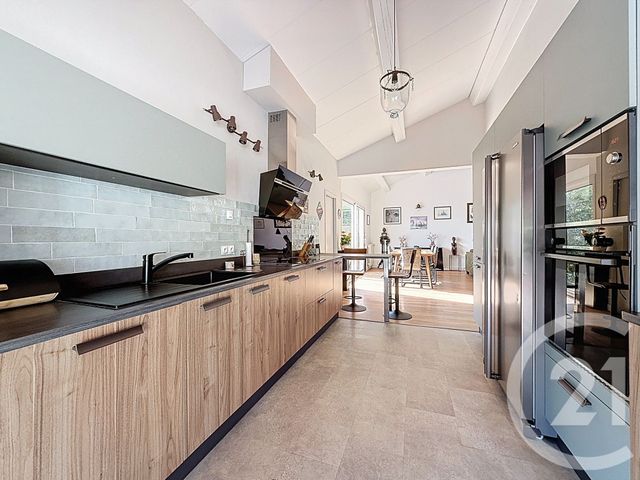 Maison à vendre - 5 pièces - 135,30 m2 - Poussan - 34 - LANGUEDOC-ROUSSILLON