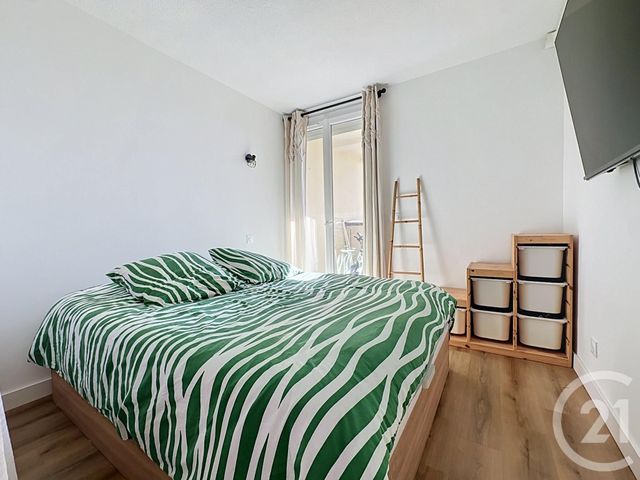 Appartement T4 &agrave; vendre - 5 pi&egrave;ces - 98,17 m2 - Frontignan - 34 - LANGUEDOC-ROUSSILLON