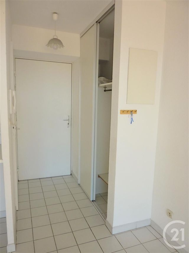 Afficher la photo en grand Appartement F2 à vendre - 2 pièces - 30,93 m2 - Sete - 34 - LANGUEDOC-ROUSSILLON