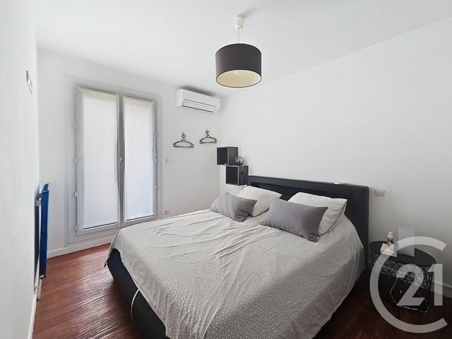 Afficher la photo en grand Appartement F3 à vendre - 3 pièces - 87,29 m2 - Sete - 34 - LANGUEDOC-ROUSSILLON