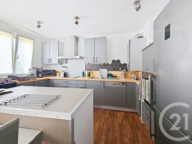 Afficher la photo en grand Appartement F3 à vendre - 3 pièces - 87,29 m2 - Sete - 34 - LANGUEDOC-ROUSSILLON