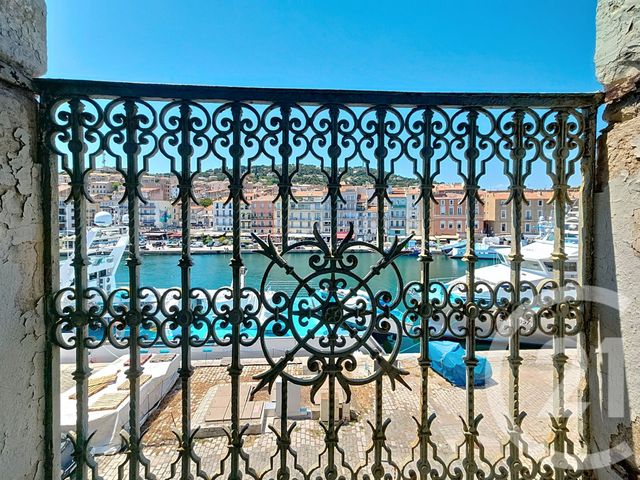 Afficher la photo en grand Appartement F2 bis à vendre - 3 pièces - 79 m2 - Sete - 34 - LANGUEDOC-ROUSSILLON