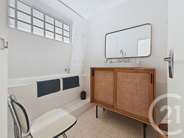 Appartement T3 à vendre - 3 pièces - 65,44 m2 - Sete - 34 - LANGUEDOC-ROUSSILLON