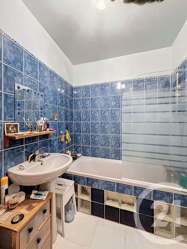 Afficher la photo en grand Appartement F3 à vendre - 3 pièces - 53,72 m2 - Sete - 34 - LANGUEDOC-ROUSSILLON