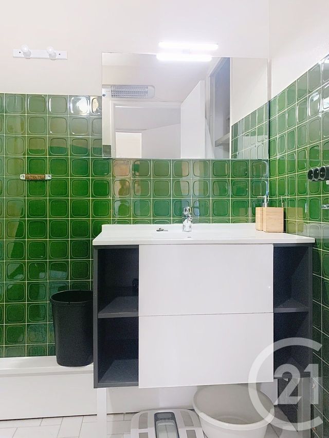 Afficher la photo en grand Appartement F3 à louer - 3 pièces - 67,51 m2 - Sete - 34 - LANGUEDOC-ROUSSILLON