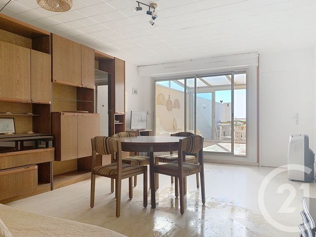 Afficher la photo en grand Appartement F3 à louer - 3 pièces - 67,51 m2 - Sete - 34 - LANGUEDOC-ROUSSILLON