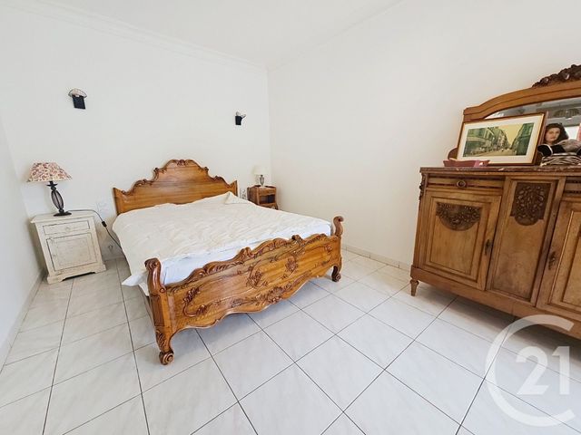 Afficher la photo en grand Appartement F4 à vendre - 4 pièces - 84,95 m2 - Sete - 34 - LANGUEDOC-ROUSSILLON