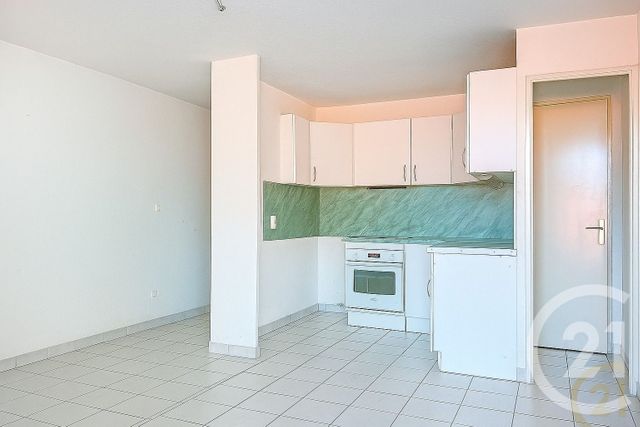Appartement T2 à louer - 2 pièces - 38,20 m2 - Sete - 34 - LANGUEDOC-ROUSSILLON