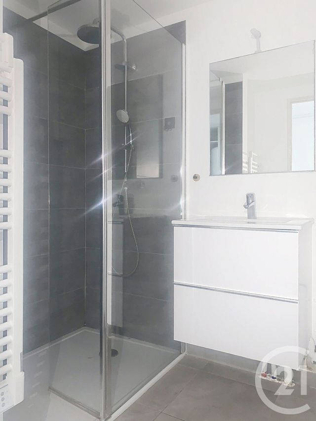 Appartement F2 &agrave; louer - 2 pi&egrave;ces - 42,23 m2 - Meze - 34 - LANGUEDOC-ROUSSILLON