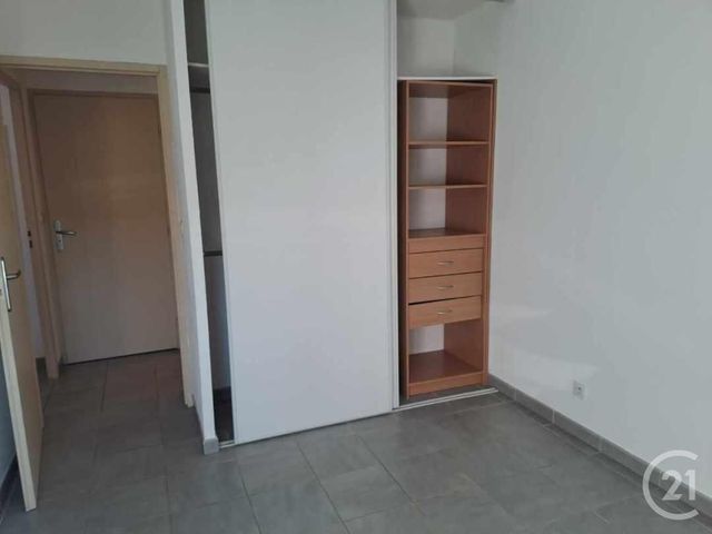 Appartement F2 &agrave; louer - 2 pi&egrave;ces - 42,94 m2 - Gigean - 34 - LANGUEDOC-ROUSSILLON