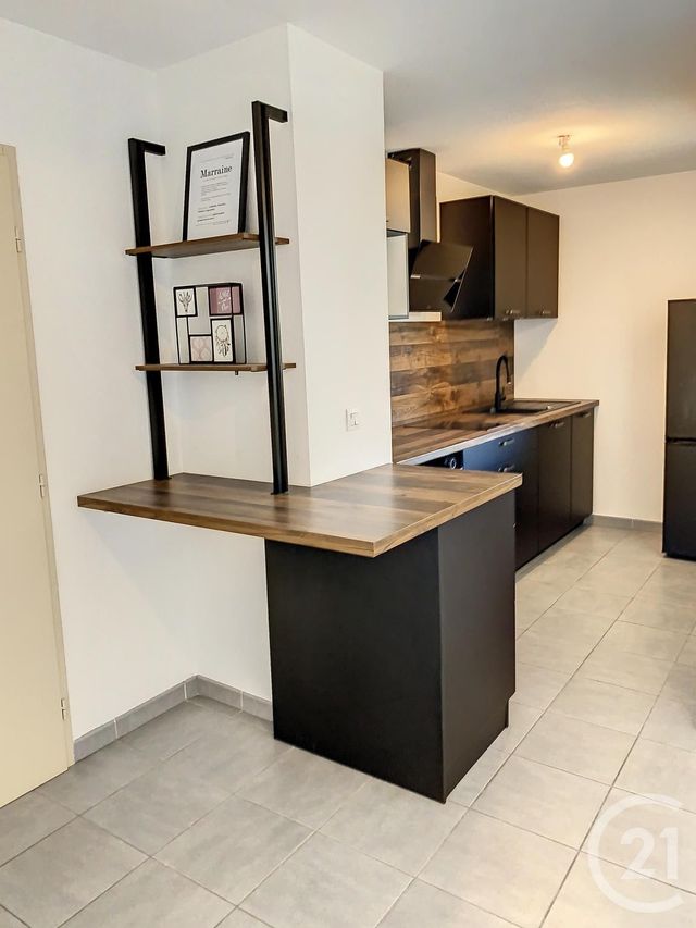 Appartement F2 &agrave; louer - 2 pi&egrave;ces - 42,94 m2 - Gigean - 34 - LANGUEDOC-ROUSSILLON