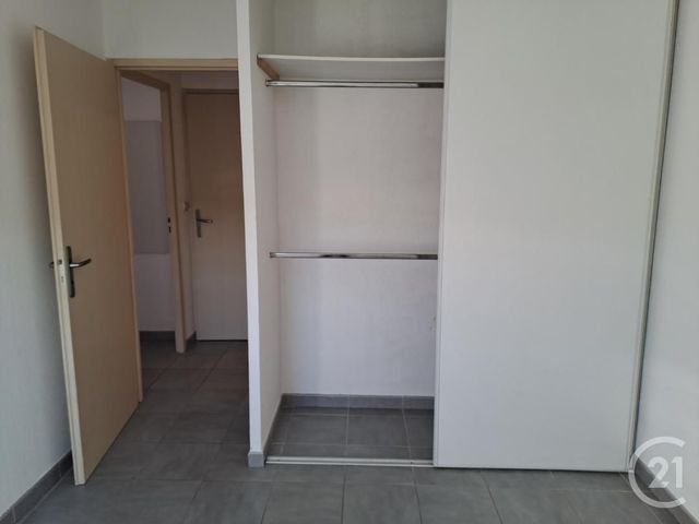 Appartement F2 &agrave; louer - 2 pi&egrave;ces - 42,94 m2 - Gigean - 34 - LANGUEDOC-ROUSSILLON