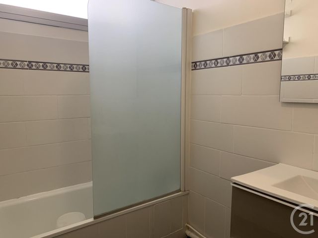 Appartement Studio &agrave; louer - 1 pi&egrave;ce - 27,17 m2 - Sete - 34 - LANGUEDOC-ROUSSILLON