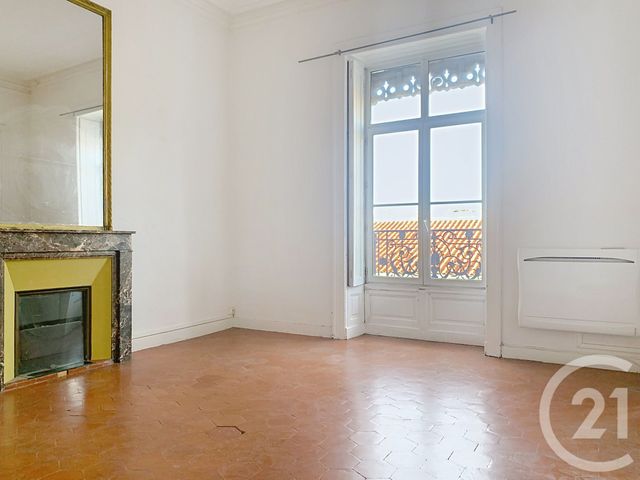 Appartement F4 &agrave; louer - 4 pi&egrave;ces - 100,40 m2 - Sete - 34 - LANGUEDOC-ROUSSILLON