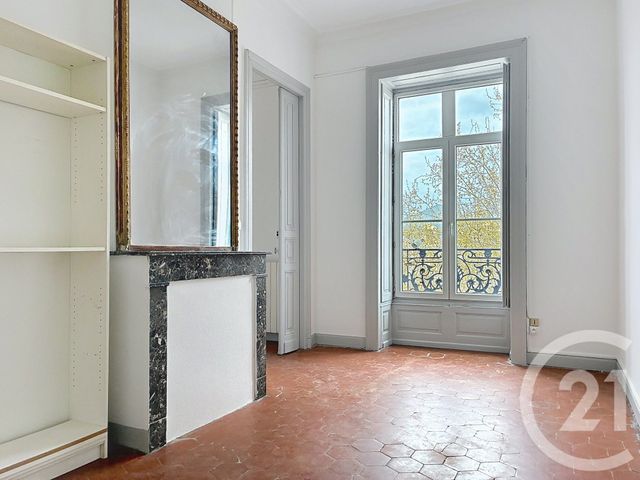 Appartement F4 &agrave; louer - 4 pi&egrave;ces - 71,63 m2 - Sete - 34 - LANGUEDOC-ROUSSILLON