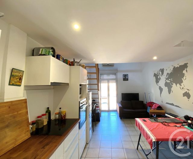 Appartement Duplex &agrave; louer - 2 pi&egrave;ces - 30,18 m2 - Sete - 34 - LANGUEDOC-ROUSSILLON