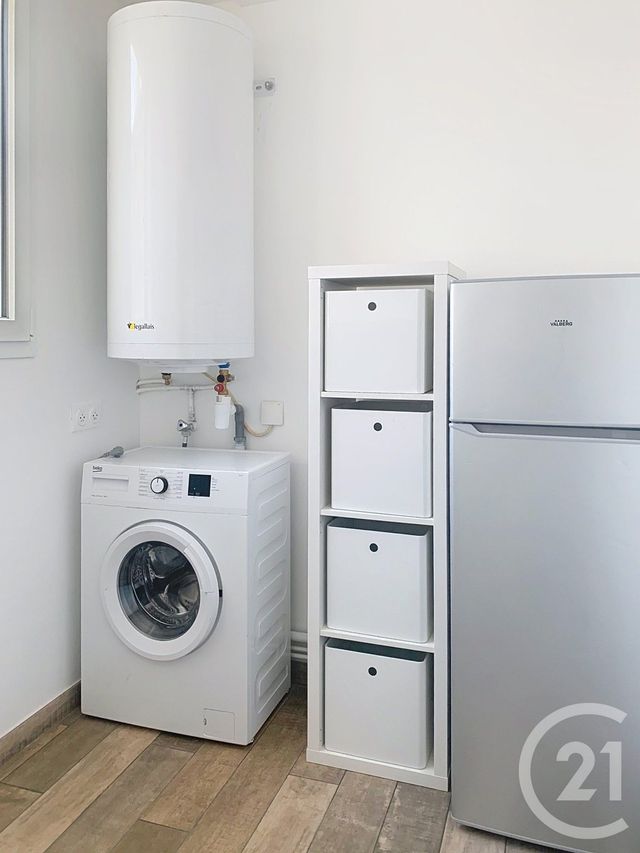 Appartement F3 &agrave; louer - 3 pi&egrave;ces - 73,68 m2 - Sete - 34 - LANGUEDOC-ROUSSILLON