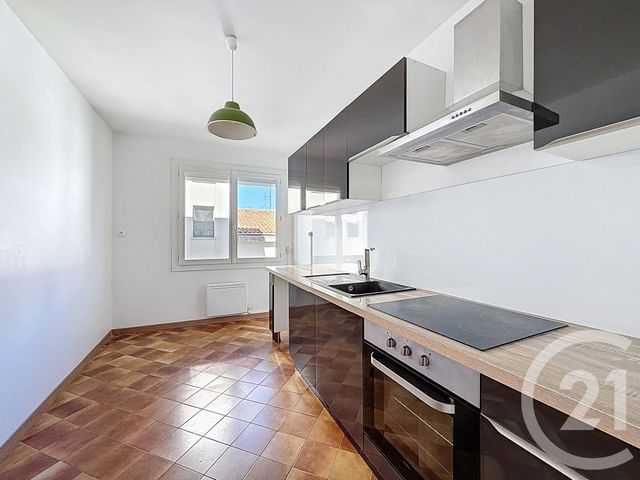 Appartement F3 &agrave; vendre - 3 pi&egrave;ces - 64,37 m2 - Sete - 34 - LANGUEDOC-ROUSSILLON