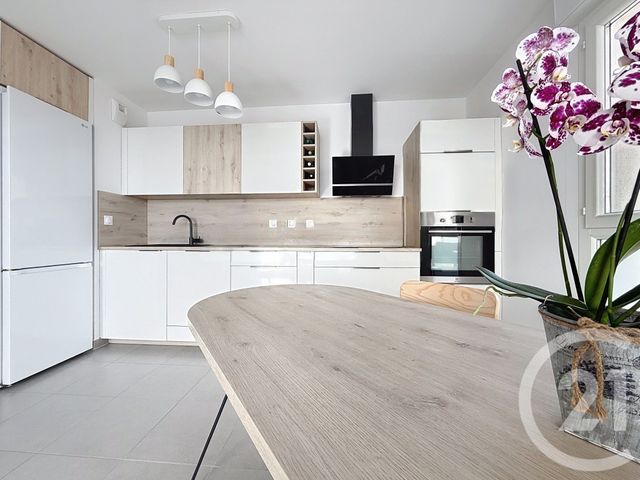 Appartement F3 &agrave; louer - 3 pi&egrave;ces - 59,30 m2 - Sete - 34 - LANGUEDOC-ROUSSILLON