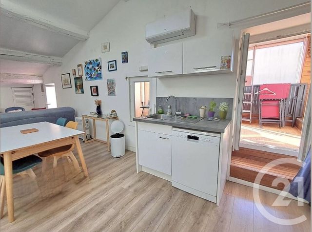 Appartement F3 &agrave; louer - 3 pi&egrave;ces - 45,45 m2 - Sete - 34 - LANGUEDOC-ROUSSILLON