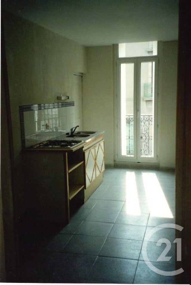 Appartement F2 &agrave; louer - 2 pi&egrave;ces - 35,10 m2 - Gigean - 34 - LANGUEDOC-ROUSSILLON