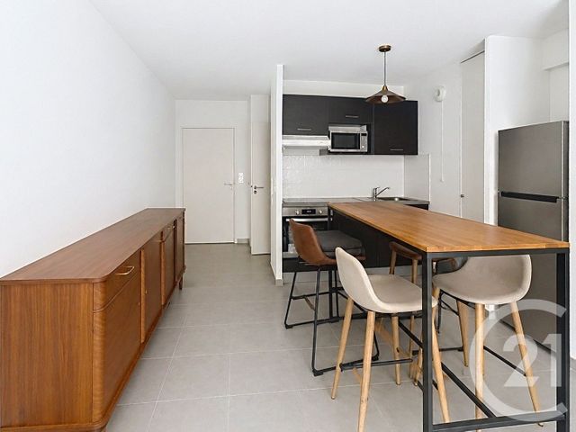 Appartement F3 &agrave; louer - 3 pi&egrave;ces - 60,95 m2 - Sete - 34 - LANGUEDOC-ROUSSILLON