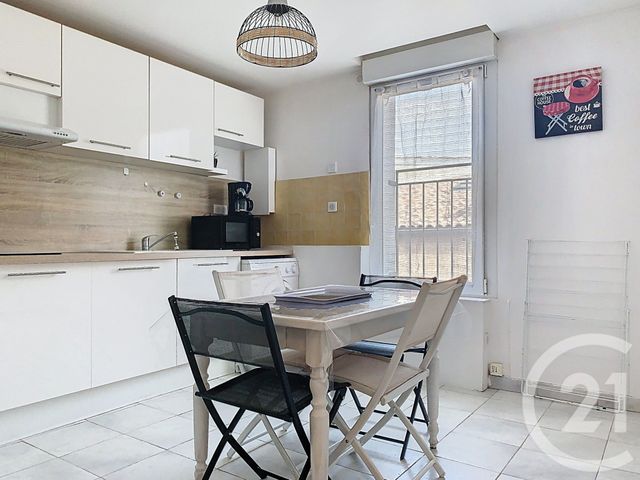 Appartement F2 &agrave; louer - 2 pi&egrave;ces - 34,87 m2 - Sete - 34 - LANGUEDOC-ROUSSILLON