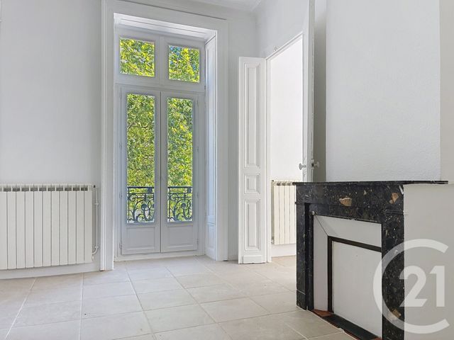 Appartement F4 &agrave; louer - 4 pi&egrave;ces - 88,49 m2 - Sete - 34 - LANGUEDOC-ROUSSILLON