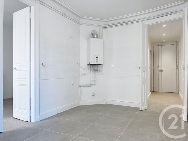 Appartement F4 &agrave; louer - 4 pi&egrave;ces - 88,43 m2 - Sete - 34 - LANGUEDOC-ROUSSILLON