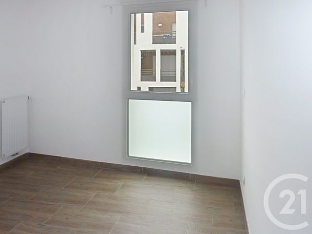 Appartement F3 &agrave; louer - 3 pi&egrave;ces - 63,41 m2 - Sete - 34 - LANGUEDOC-ROUSSILLON