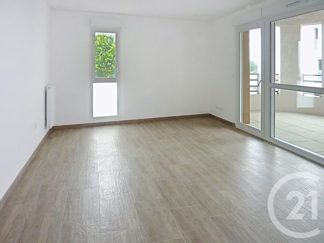 Appartement F3 &agrave; louer - 3 pi&egrave;ces - 63,41 m2 - Sete - 34 - LANGUEDOC-ROUSSILLON