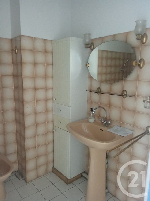Appartement F3 &agrave; louer - 3 pi&egrave;ces - 62,90 m2 - Sete - 34 - LANGUEDOC-ROUSSILLON