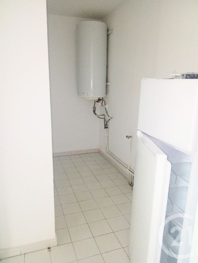 Appartement F3 &agrave; louer - 3 pi&egrave;ces - 62,90 m2 - Sete - 34 - LANGUEDOC-ROUSSILLON