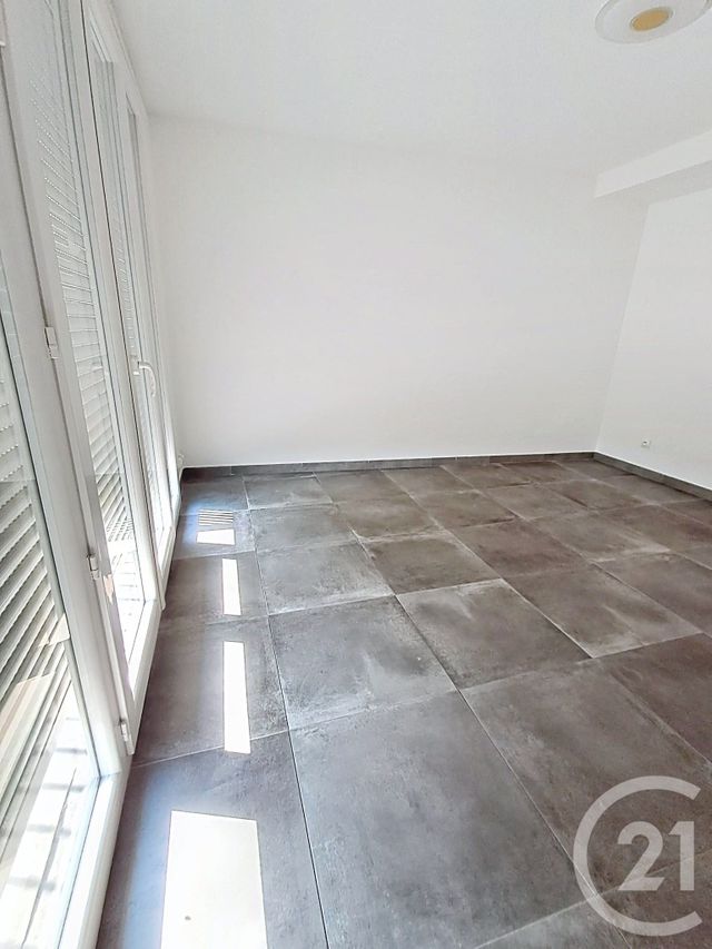 Appartement F4 &agrave; louer - 4 pi&egrave;ces - 98,51 m2 - Sete - 34 - LANGUEDOC-ROUSSILLON
