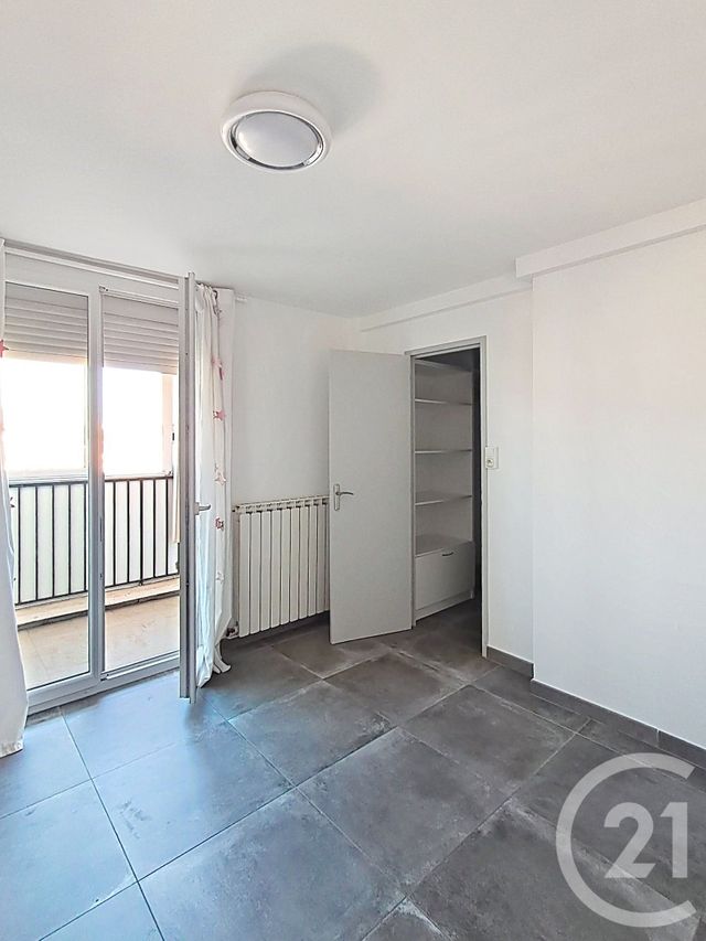 Appartement F4 &agrave; louer - 4 pi&egrave;ces - 98,51 m2 - Sete - 34 - LANGUEDOC-ROUSSILLON